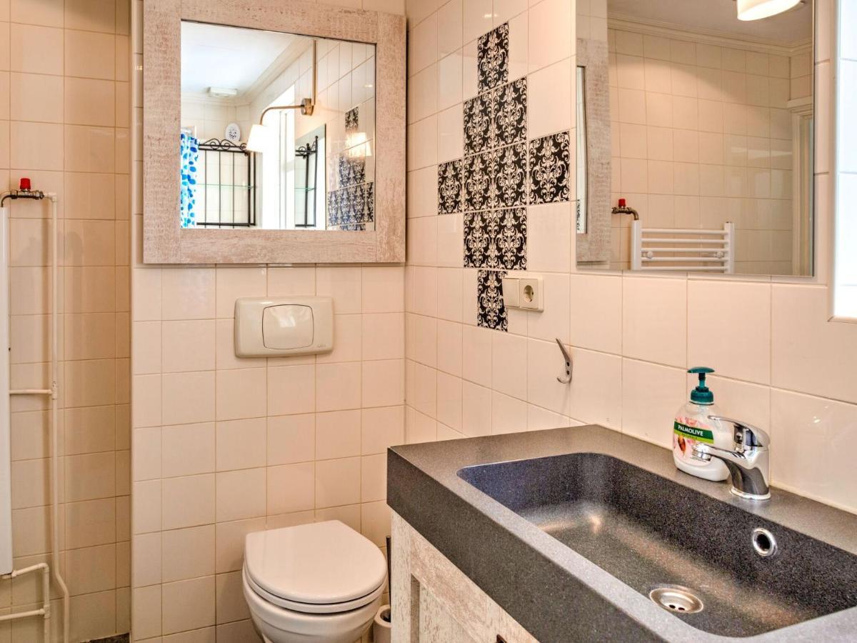 Modern Apartment In Schoorl Near The Beach Экстерьер фото